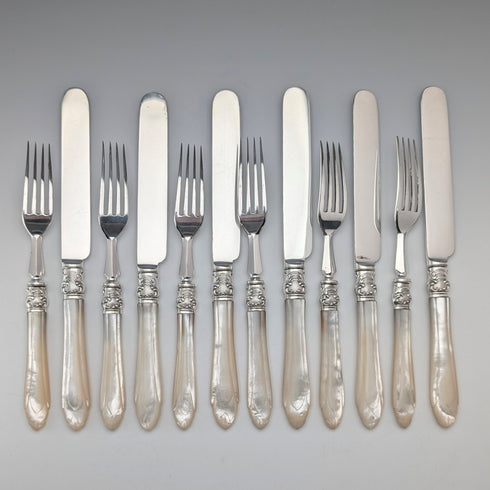 約 1875 年英國古董白色珍珠手柄甜點餐具 6 對木盒裝